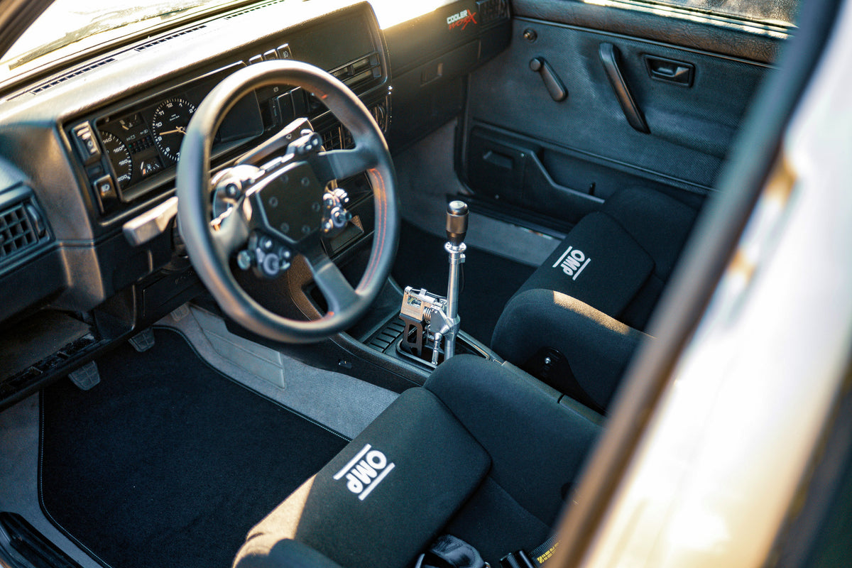 Bottom Mounted V2 Pro Shifter for Volkswagen Jetta Mk2